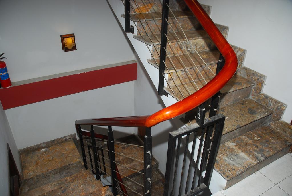 Lum Dong Tien Hotel Hue Eksteriør bilde